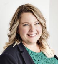 Jennifer Young Headshot